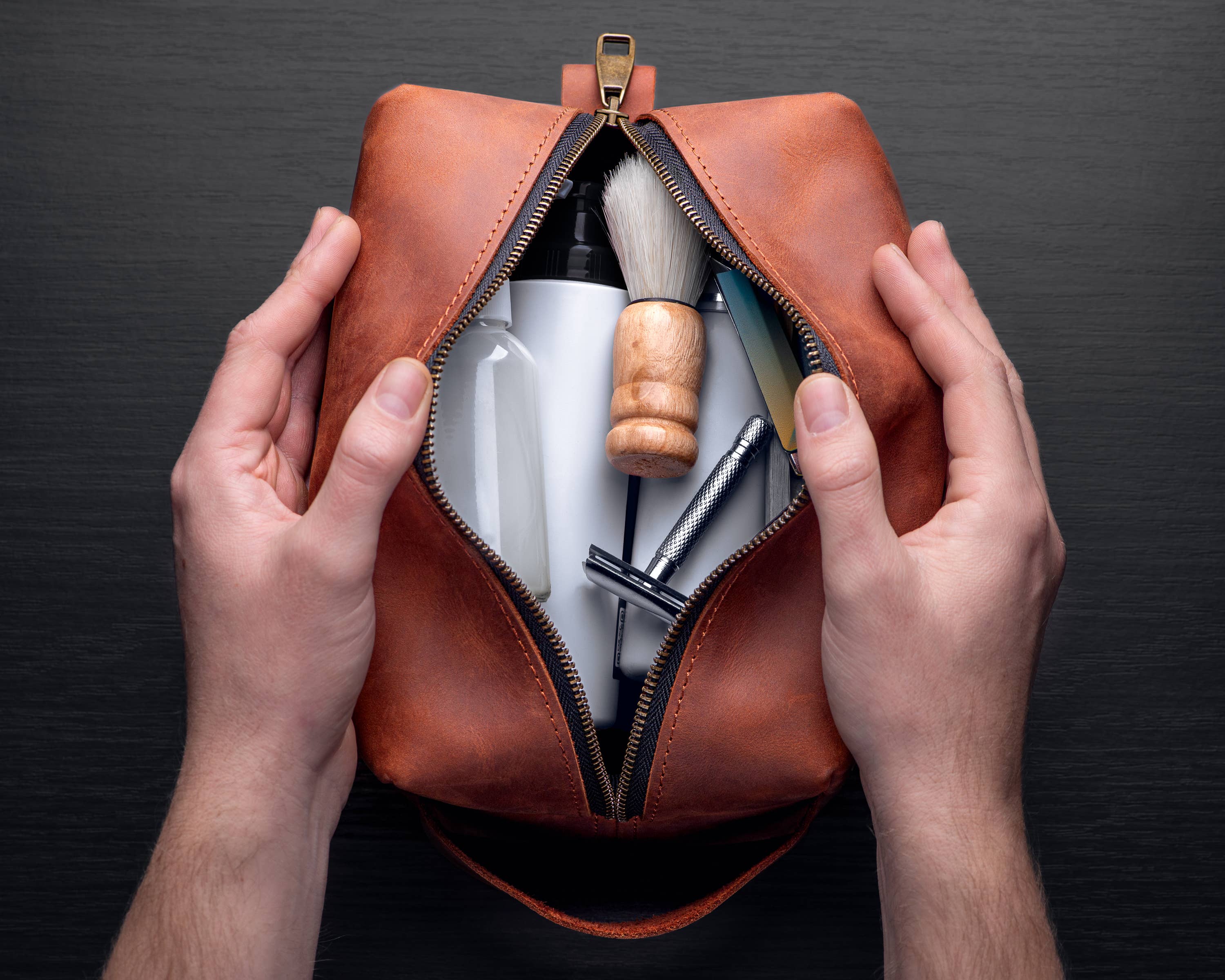 Viva Workshop - Wholesale Toiletry Bag - Men's - Leather Toiletry Bag6