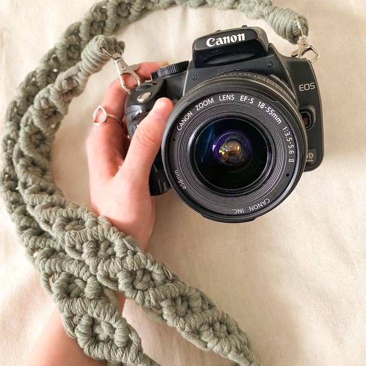 Weavey Studio – wholesale Lanyard – Women’s – Macrame Diamond Pattern Lanyard