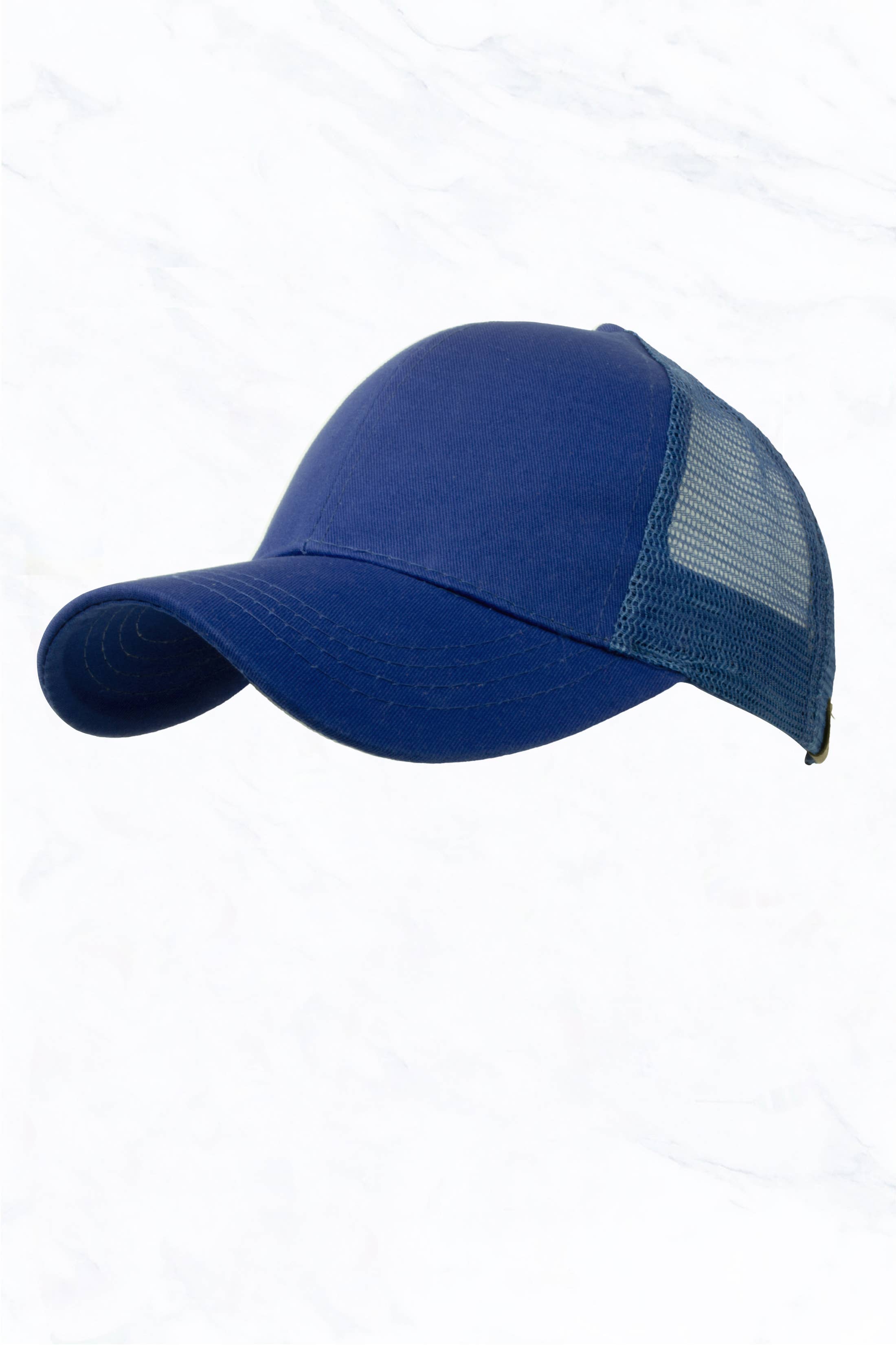 Suzie Q USA – wholesale Hästsvanskeps - Dam – Suzie Q USA CC-märke keps med hål för hästsvans och nät3