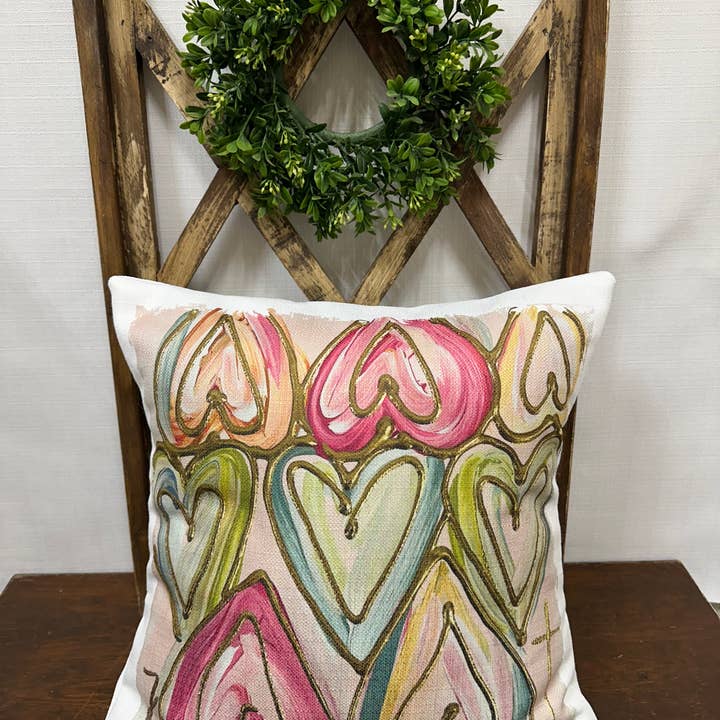 Coussin GA Many Hearts pour la vente par Southern Cotton Mill