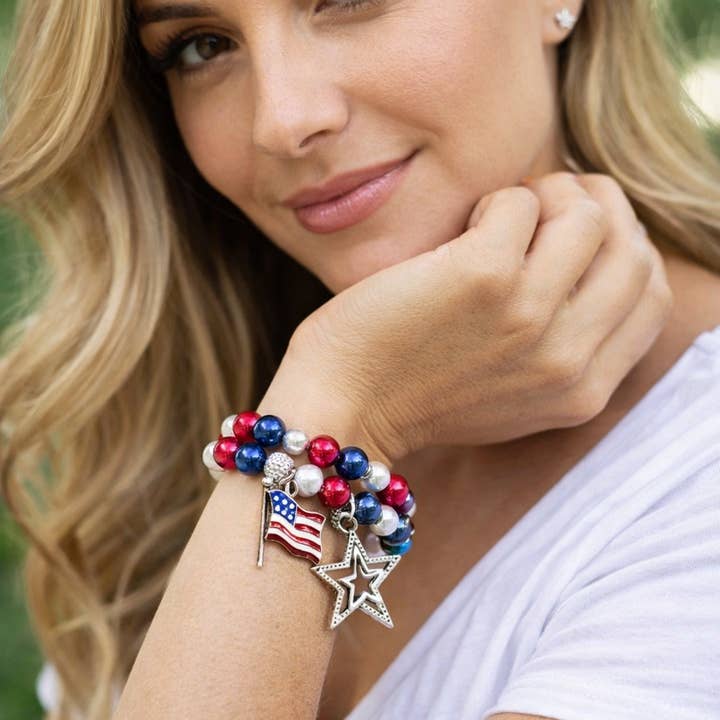 Amerikanska armbandet patriotisk flagga stjärna Charm spole armband för wholesale av Fiona Accessories