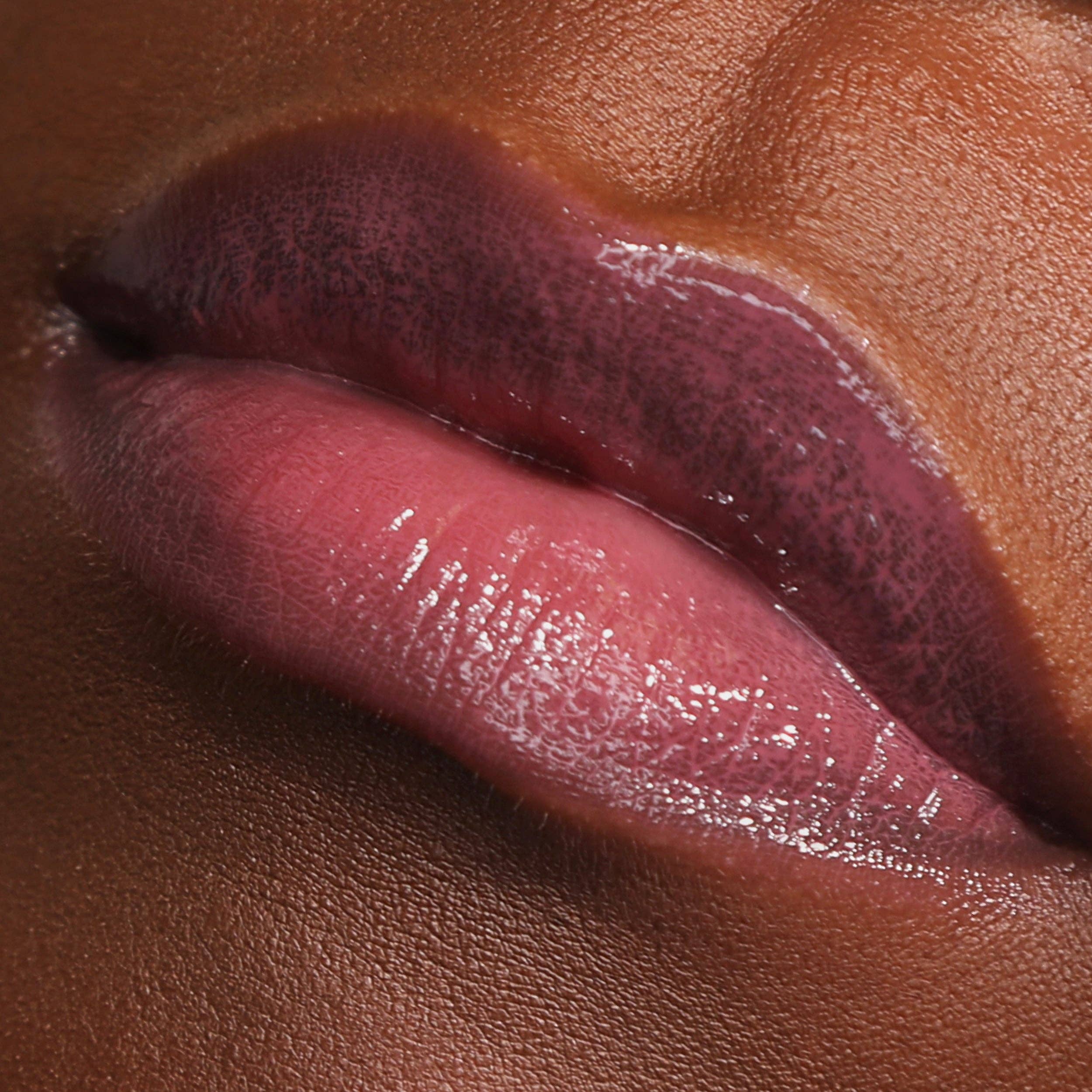 Moira Cosmetics – Engroshandel Lipgloss – Glow Getter fugtgivende lip oil (012, Only Smooches)5