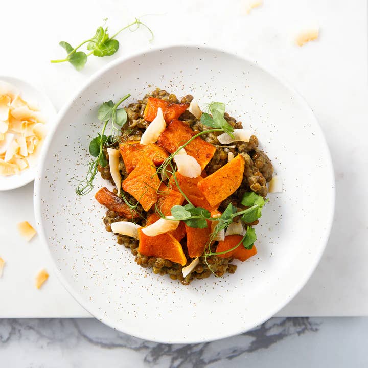 Elan - Wholesale Dried/Dehydrated Fruit - Elan Organic Dried Fruit Coconut Smiles, Snacks (4 oz)6