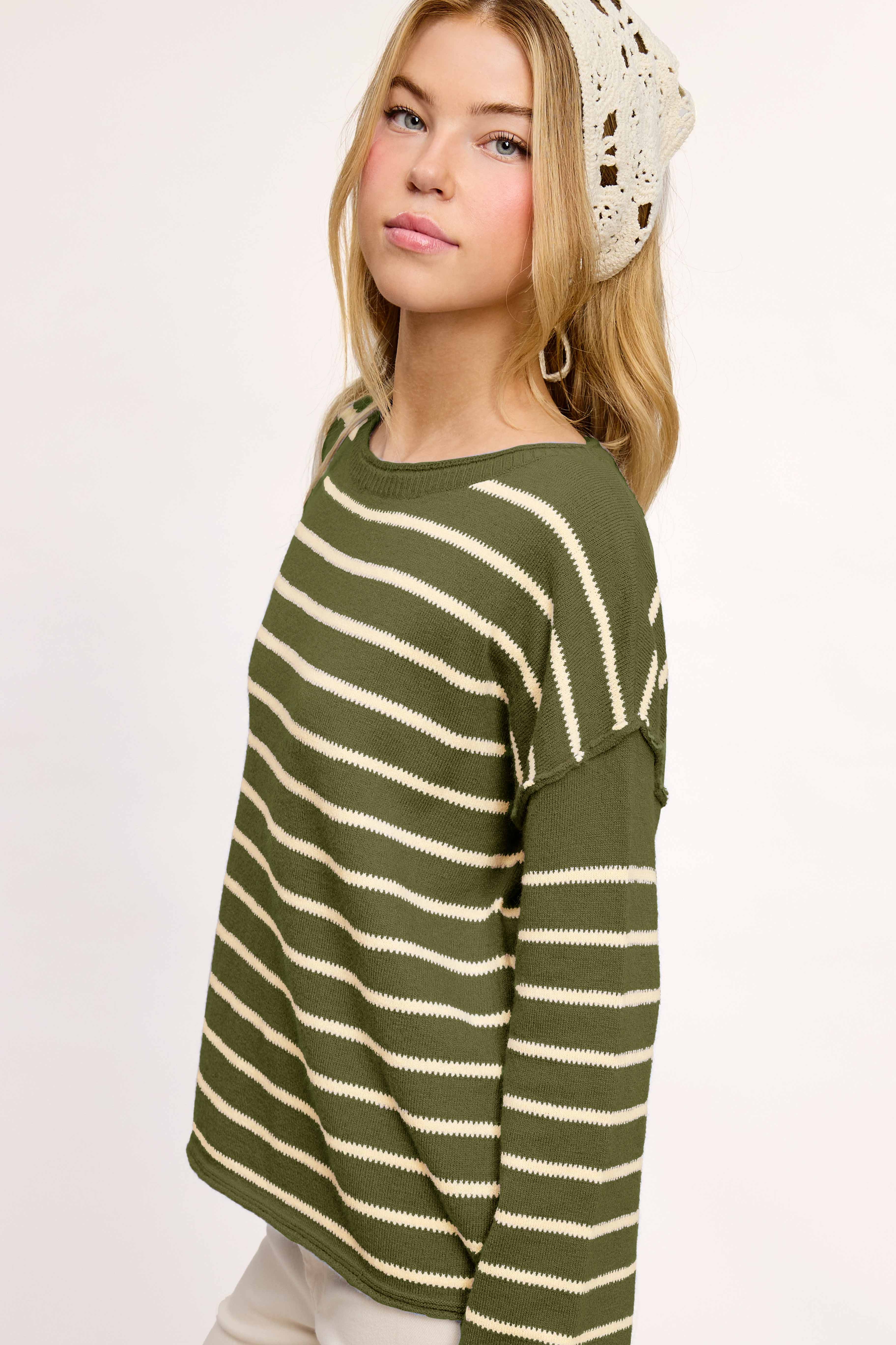 La Miel - Wholesale Knit Sweater - Women's - MCS3588-Striped Round Neck Loose Fit Long Sleeve Sweater22