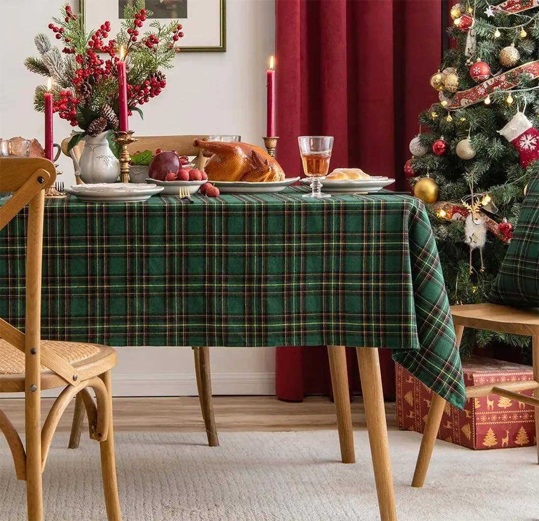 Fennco Styles - Wholesale Tablecloth - Classic Green Tartan Festive Tablecloth0