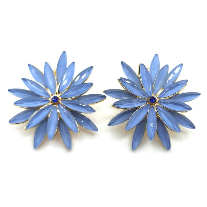 Daisy Crystal Earrings · Baby Blue, Gold for wholesale by BRANDELIA