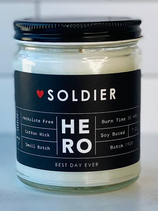 Bougie Soldat pour la vente par Rambling Caravan