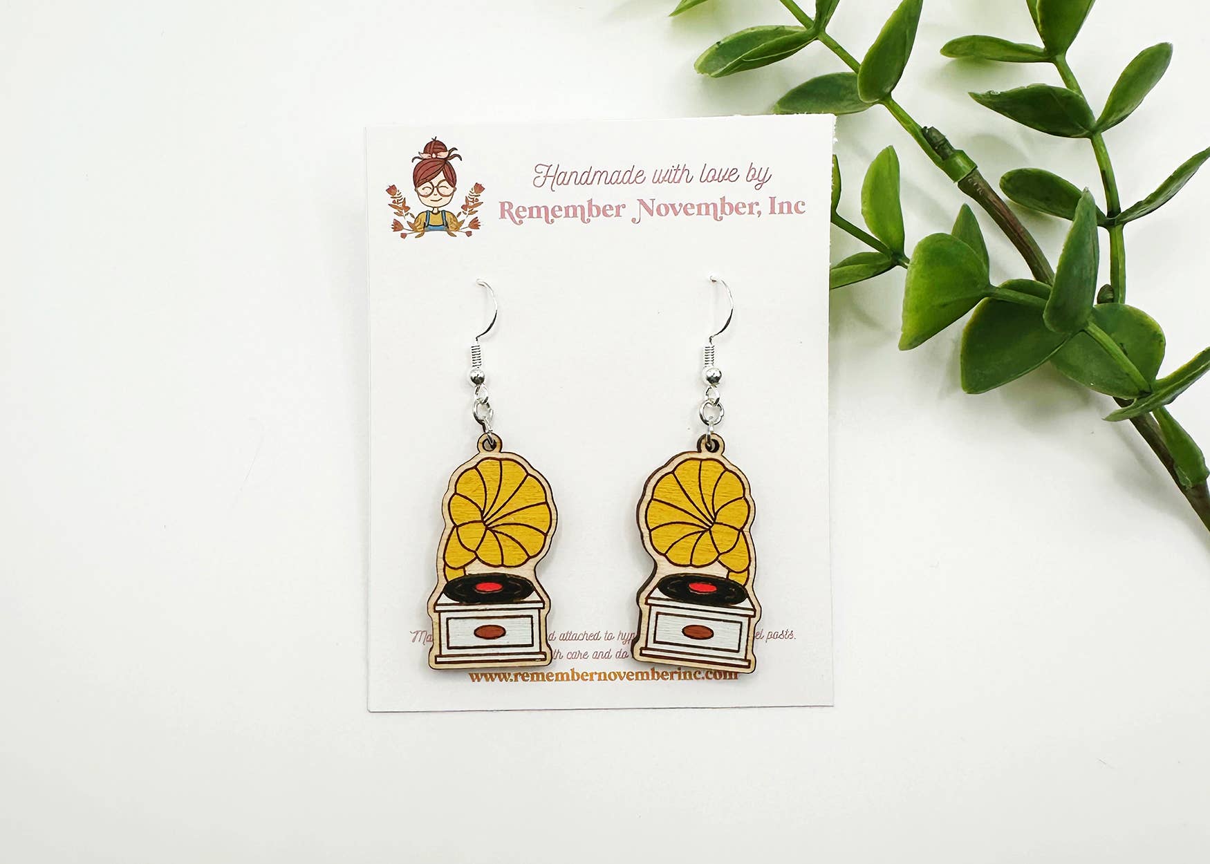 Remember November, Inc - Vente Boucles d'oreilles pendantes - Boucles d'oreilles tourne-disque en vinyle, boucles d'oreilles musique, gramophone