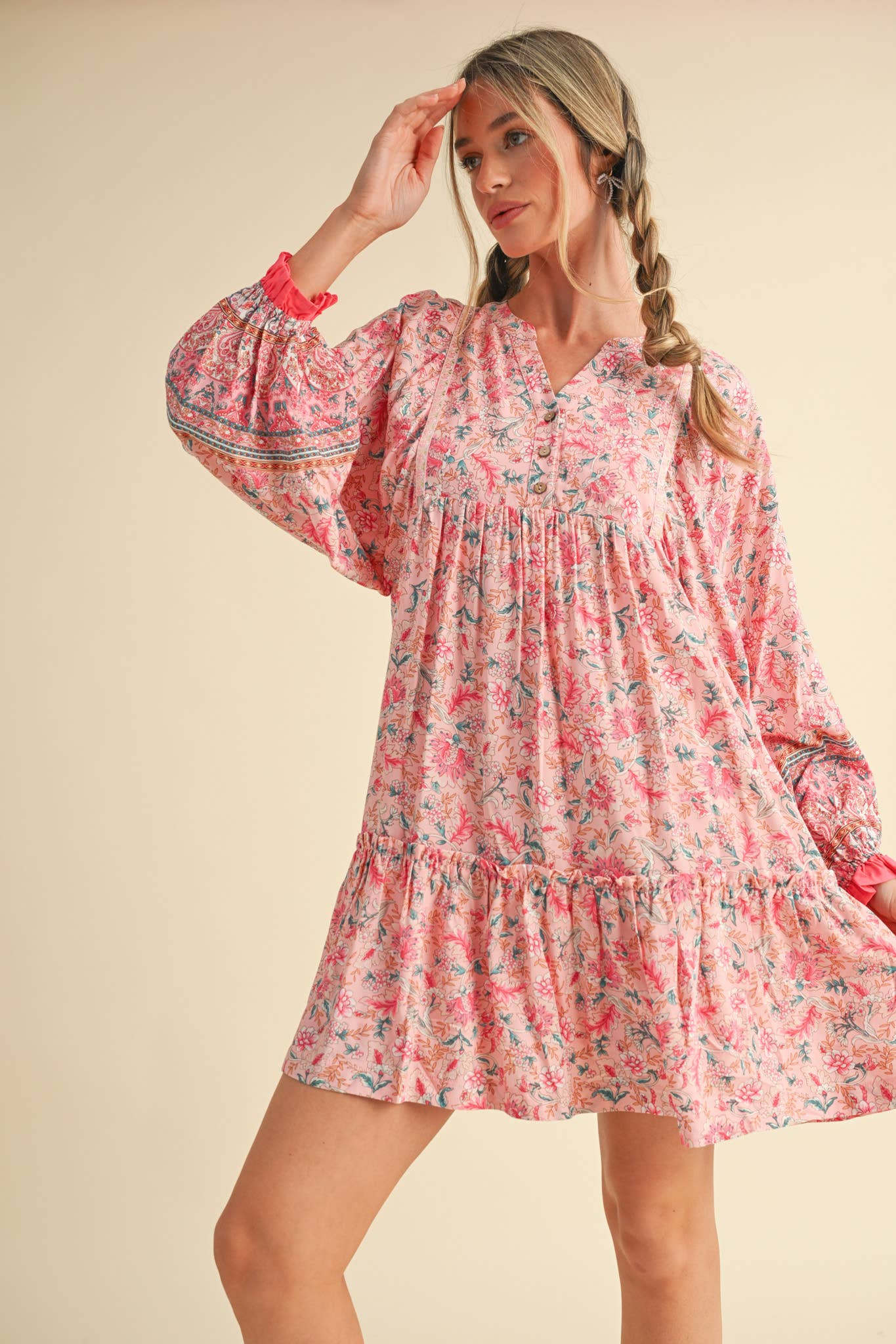 &MERCI - Wholesale Dress - Women's - EXCLUSIVE PRINT PUFF SLEEVE TIERED BABYDOLL DRESS MDR349019