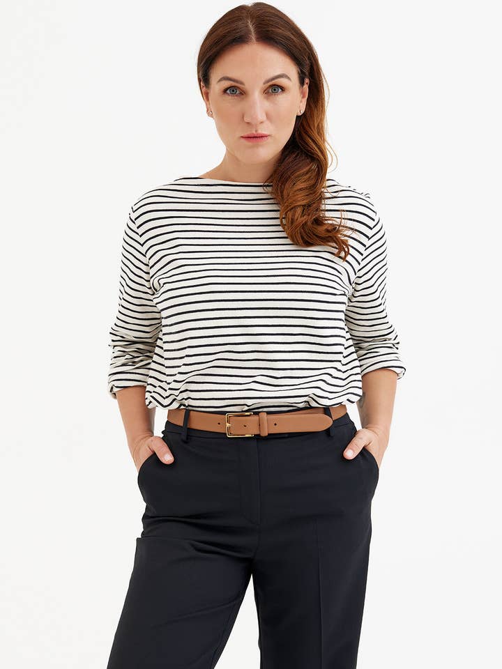 Off white with black stripes T-shirt BRETON ┃ long sleeve, classic model striped t-shirt for wholesale on Faire8