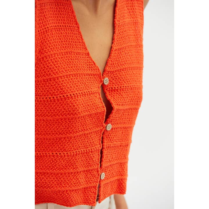 HYFVE - Wholesale Sweater Vest - Women's - DZ25A770-V-Neck Sleeveless Sweater Vest