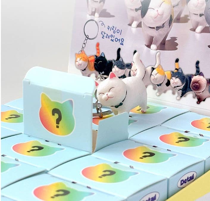 K-Wonderland - Wholesale Keychain - Unisex - Best Friend Cat Figure Collectable Keyring Random Box5