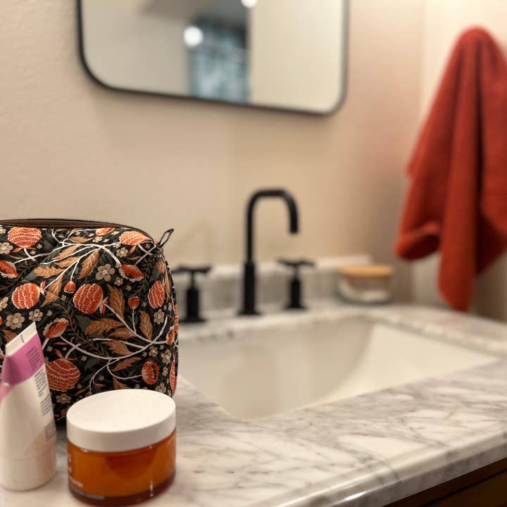 Cholla Street Studios - Wholesale Makeup/Cosmetic Bag - Dark Floral Quilted Makeup Bag1