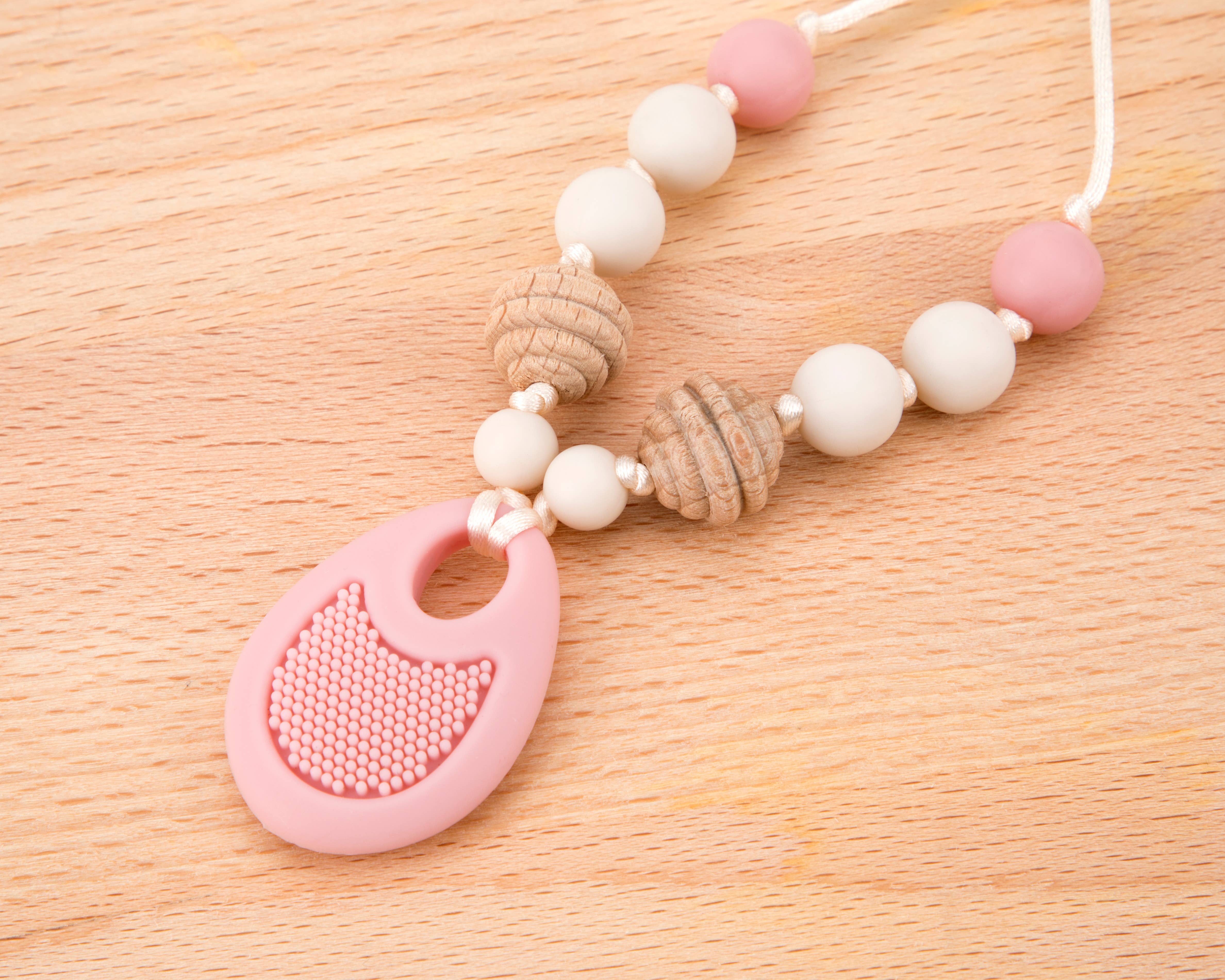 Nuby - Vente Anneau de dentition sans clip – bébé - Collier pendentif en silicone Teething Trends8
