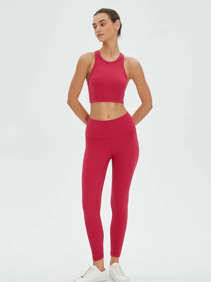 Conjunto de 2 piezas de sujetador deportivo y leggings acanalados Aurelia para venta al por mayor de Moon Studio