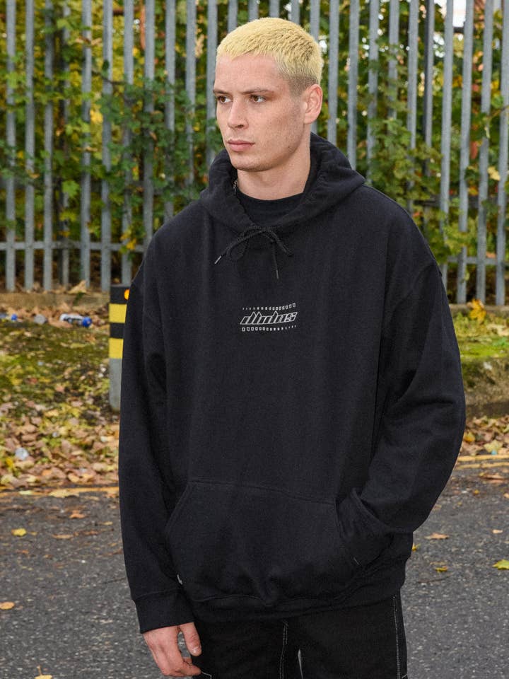 Sudadera con capucha negra con el logotipo futurista de DBDNS bordado para venta al por mayor de Dream But Do Not Sleep