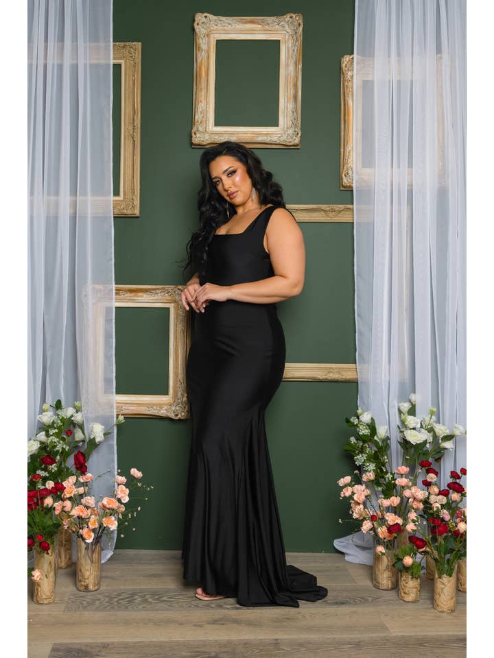 2009A-SIMPLE BLACK SPANDEX MAXI DRESS for wholesale on Faire7