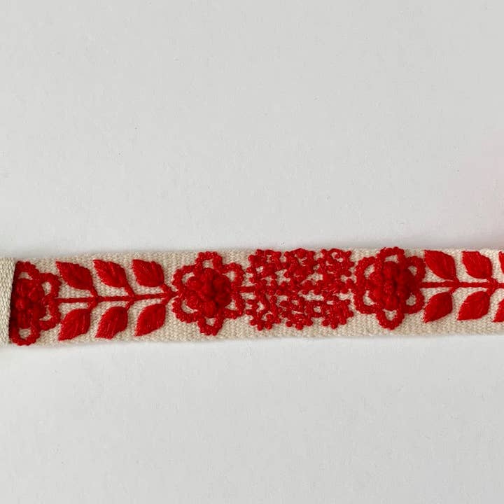 Madeline Parks® - Venta al por mayor Cinturón - Mujer - Cinturón bordado a mano blanco y rojo1