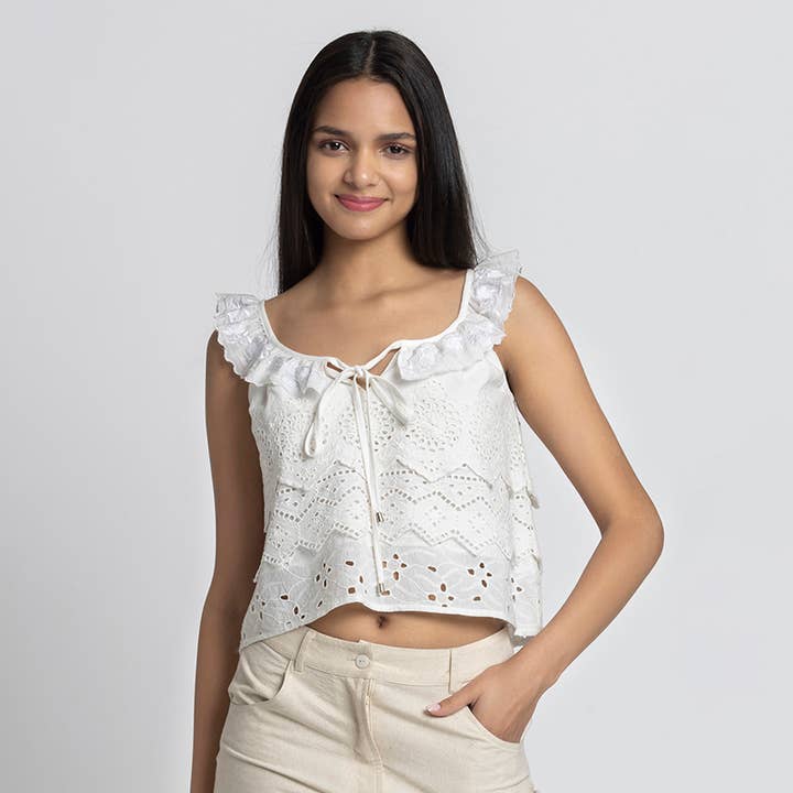 Stylish White Sleeveless Blouses For Women for wholesale by Benares
