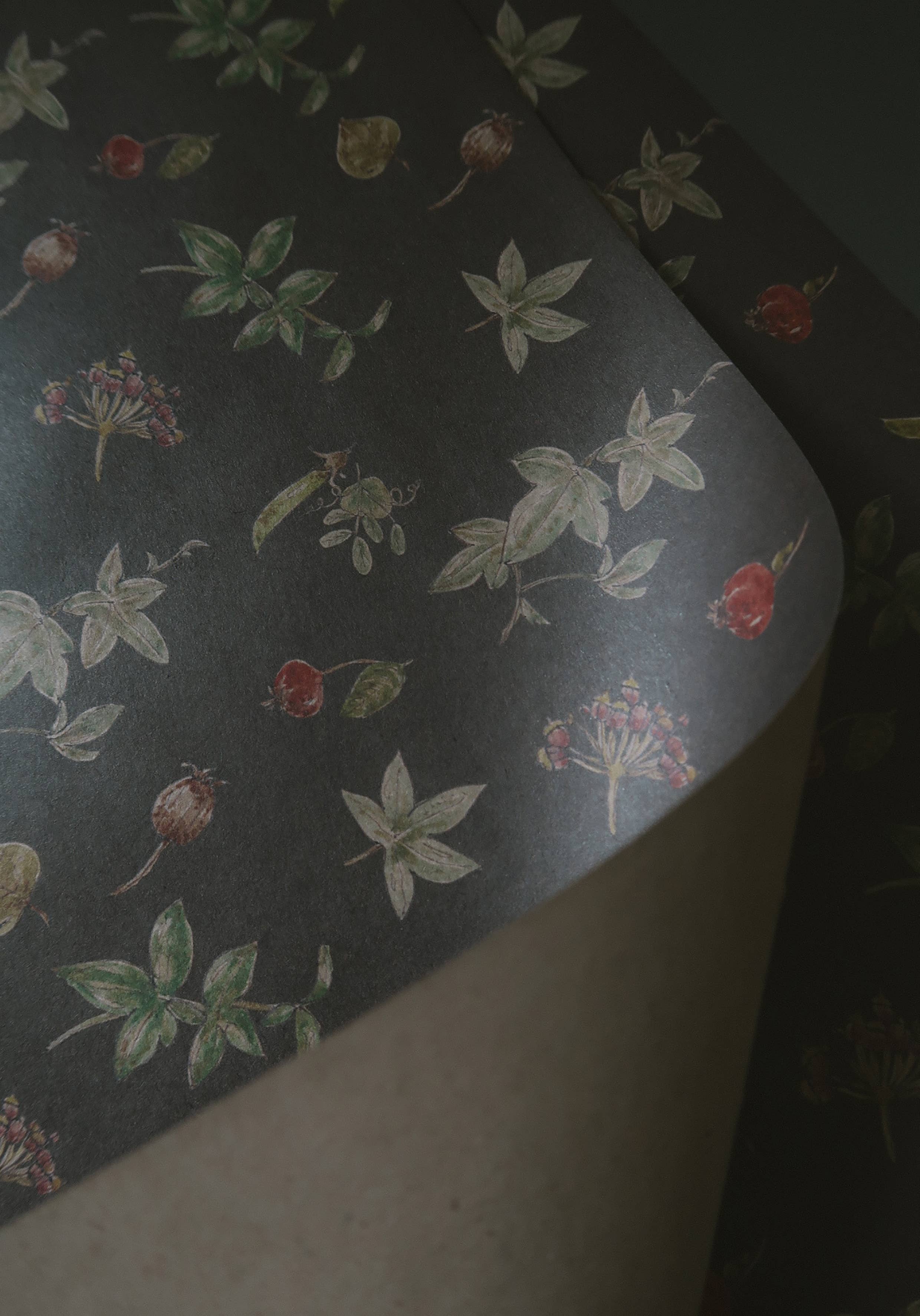 MyDesignPictures – wholesale Wrapping paper roll – Set Of 3 Pieces botanical Kraft Wrapping Paper2