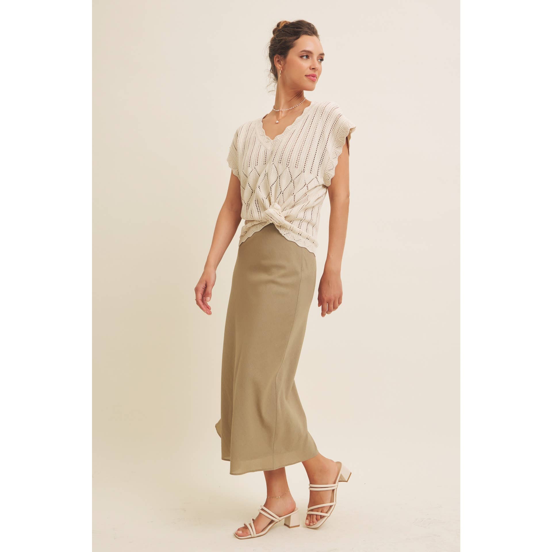 in february - Wholesale Skirt - Women's - VISCOSE LINEN BLEND BIAS CUT MAXI SKIRT WITH LINING6