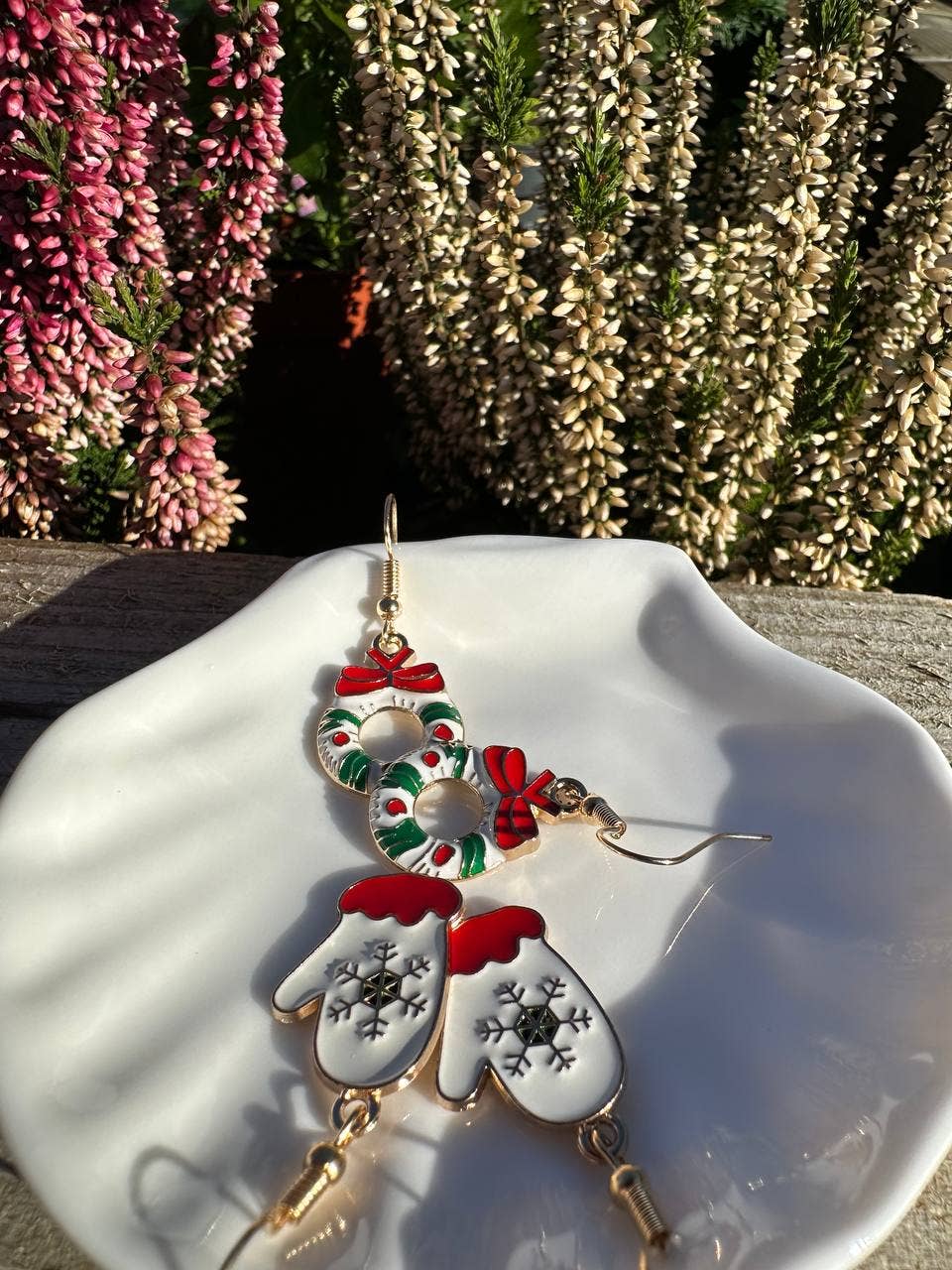 Gemscape UK - Wholesale Jewelry Set - Christmas Jewellery Set - Mittens & Wraith Necklace & Studs11