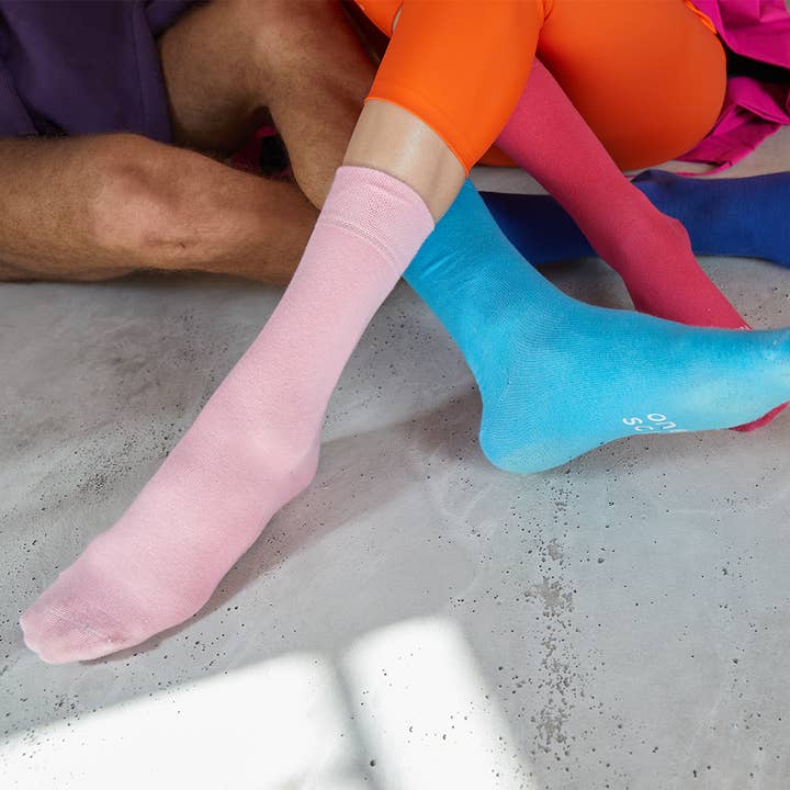 ONESCK - Wholesale Socks - Unisex - Plain Single Socks | Candy Pink Sock | Mix and Match Gift4