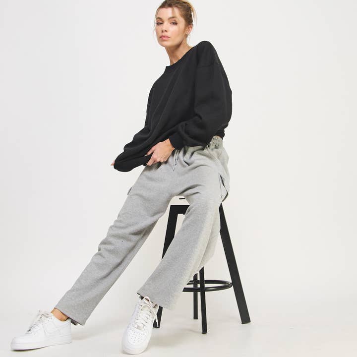 FREEZIA - Wholesale Sweatshirt - Women's - OVERSIZED CREWNECK SWEATSHIRT-FZ00012