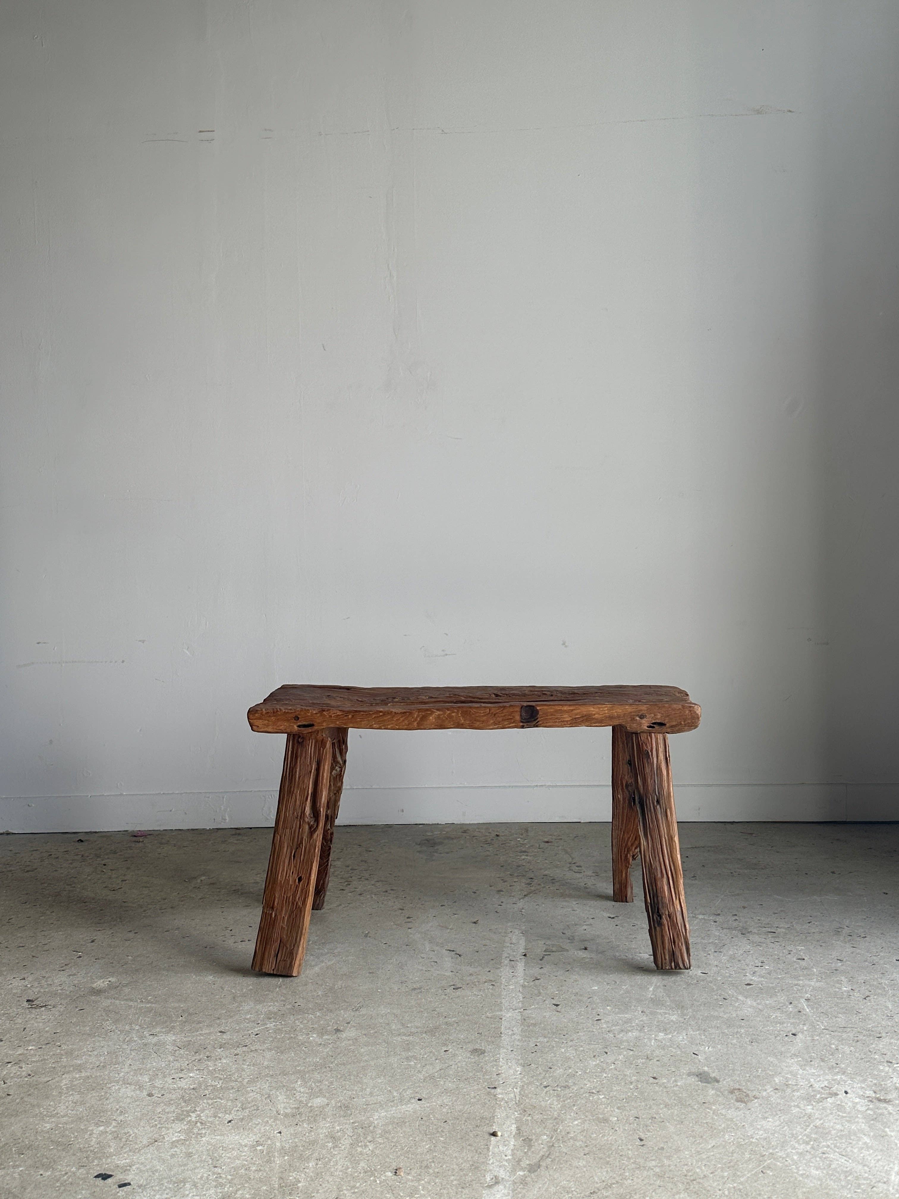 Office Objets - Wholesale Bench - Small organic bench in upcycled Asian teak quadripod openwork seat - Matahari4