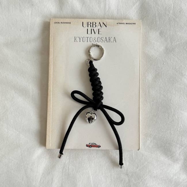 MOND HAUS - Venta al por mayor Llavero - Mujer - Orson Llavero | Encanto trenzado de cuerda con colgante de corazón10