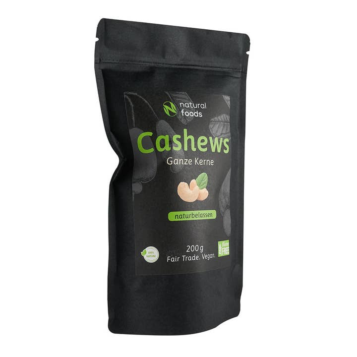 Natfoods GmbH - Wholesale Nuts - Premium natural cashew kernels, 1kg cashews1