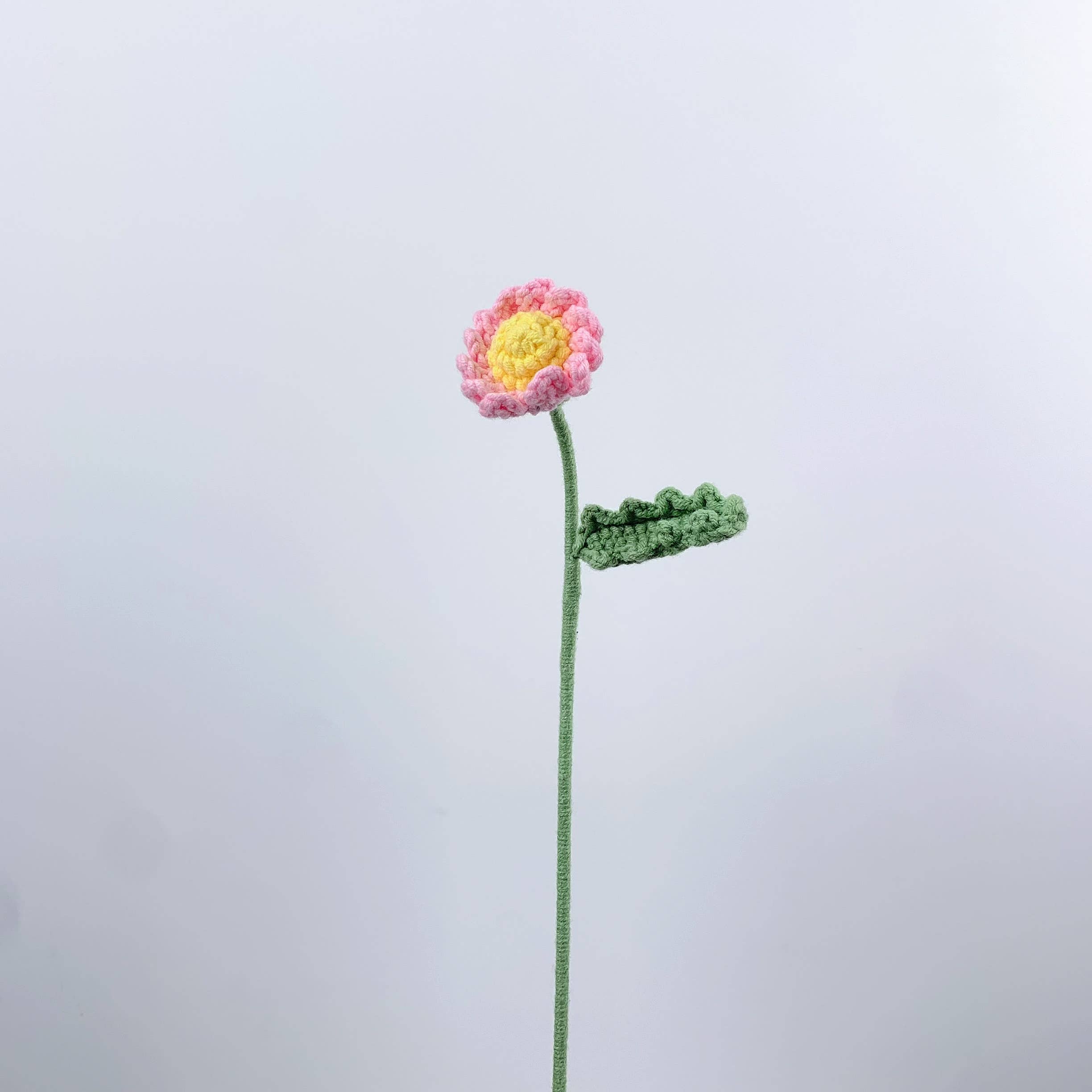 Lilyrosy（Duty free) - Wholesale Artificial Flowers - Crochet Daisy Flower, Handmade Gifts for her, Home decor10