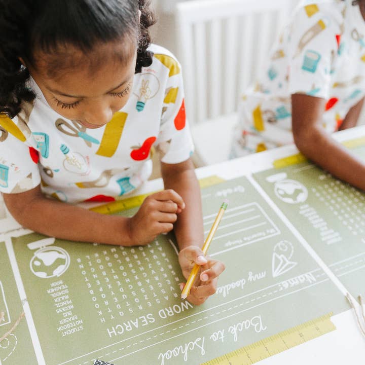 My Mind’s Eye – Engroshandel Engangdækkeserviet – BTS921 - Anledninger Af Shakira - Tilbage Til Skole Grøn Tavle Bordskåner2