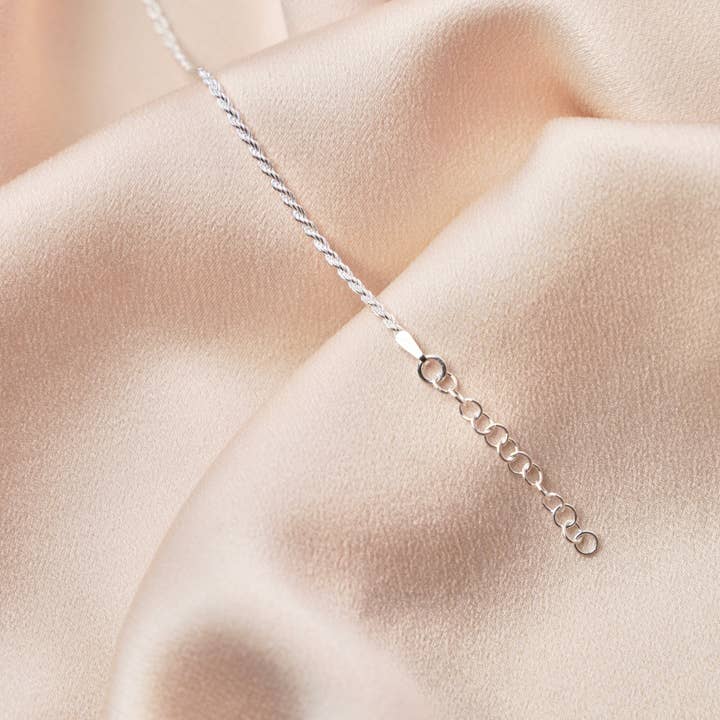 Meora Paris - Wholesale Link & Chain Bracelet - Silver Twist Bracelet2