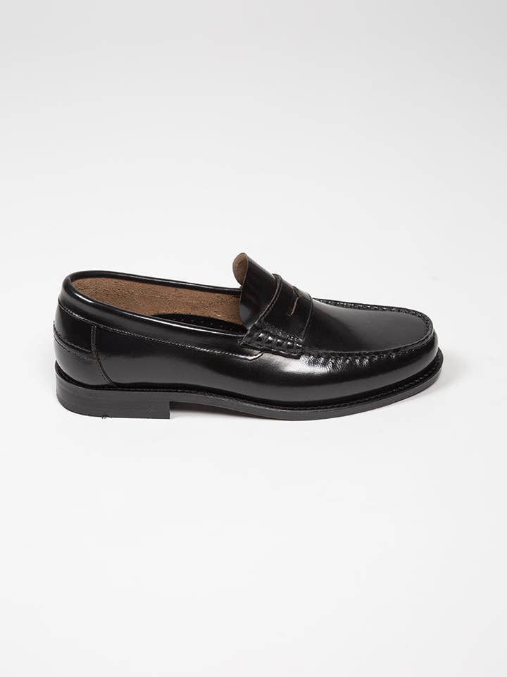 Moccasin black mask for wholesale by Solera