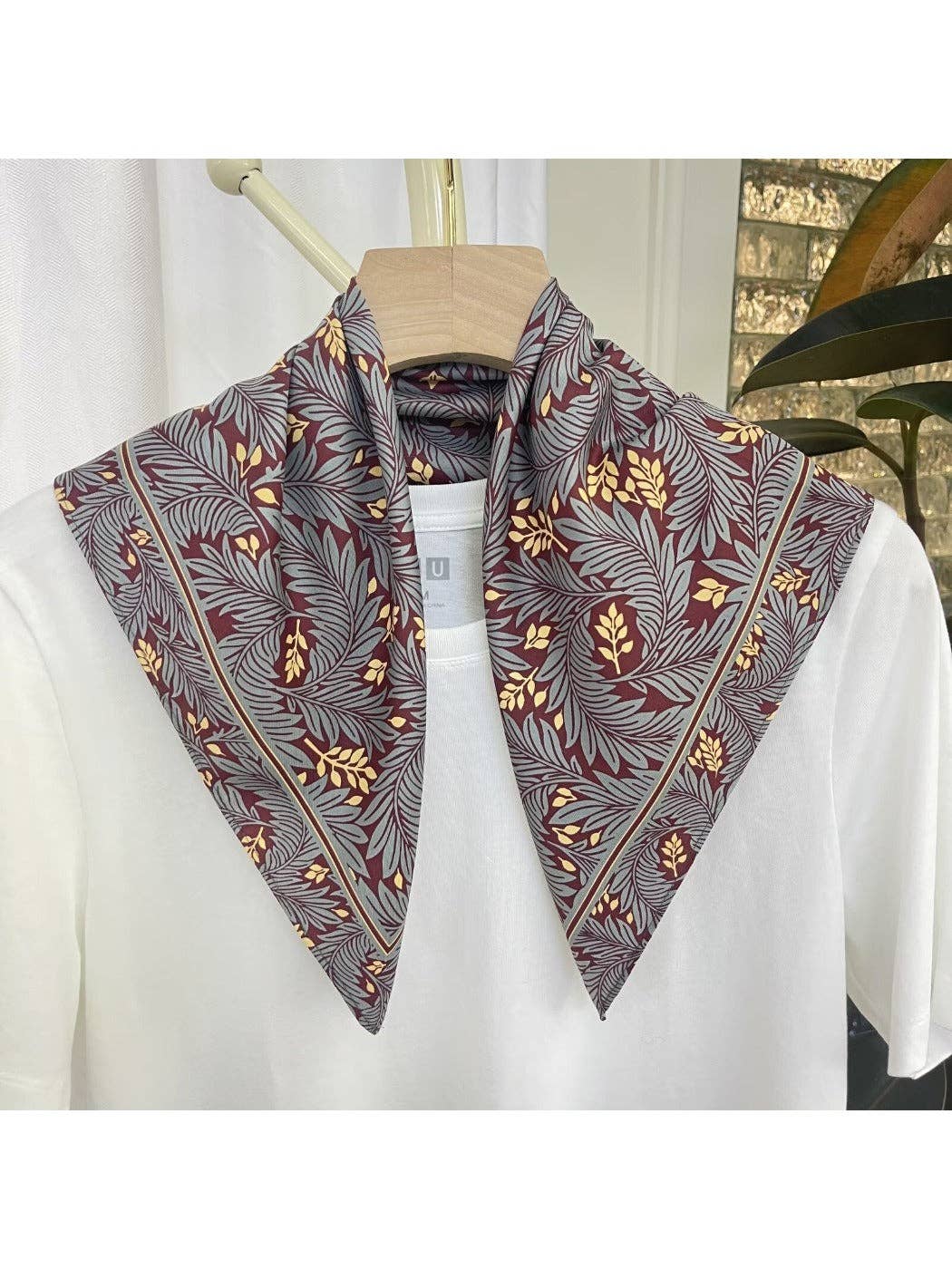 Funkyrel® Atzbranding Limited - Vente Écharpe – femme - Scarvii - Écharpe à imprimé floral rayé - Élégante et polyvalente5