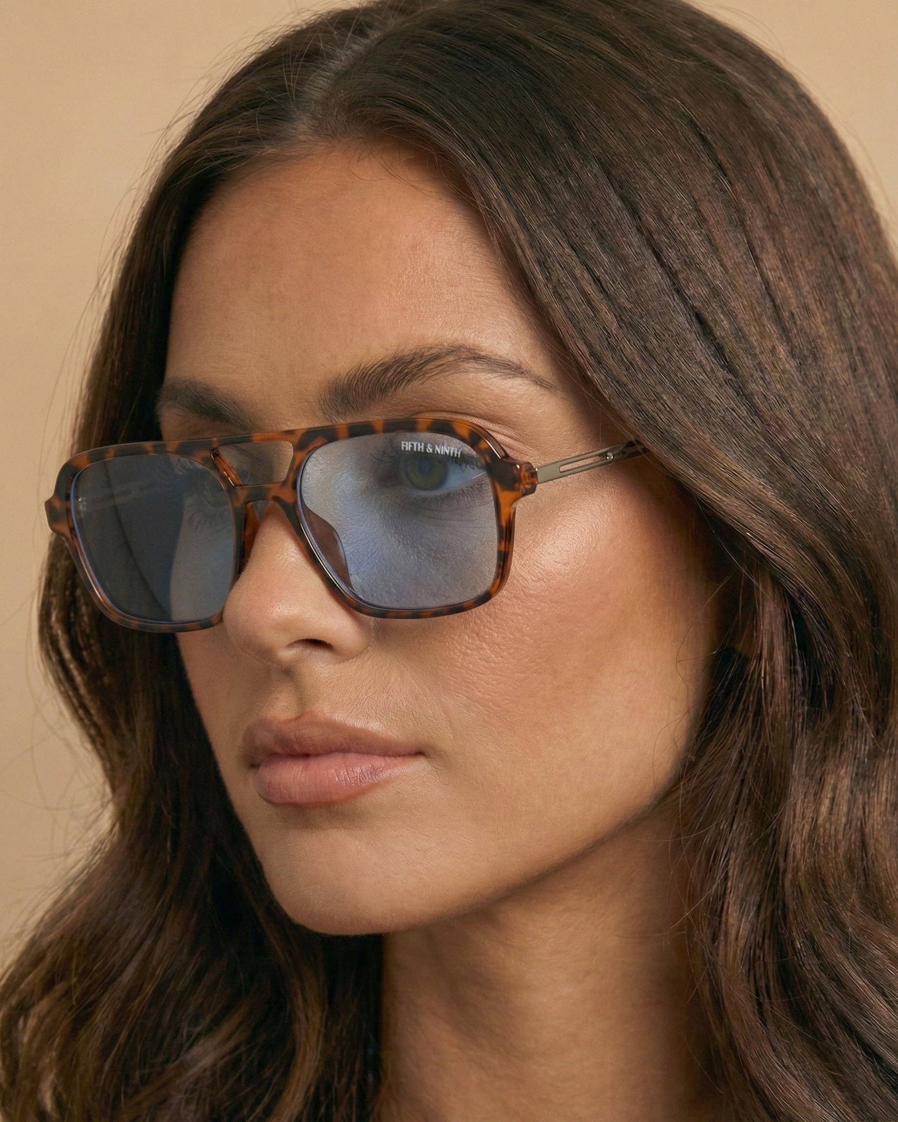 Fifth & Ninth - Wholesale Sunglasses - Women's - Jordan1