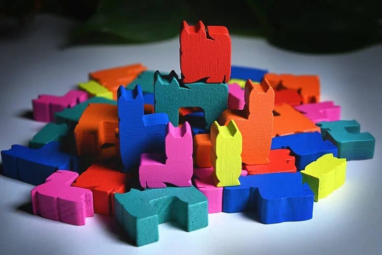 Alley Cat Games - Wholesale Board Game - Kittin Board Game for 2-8 Players, Ages 6+3