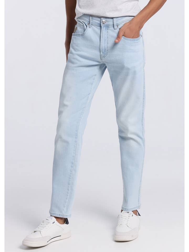 Blanco LOIS JEANS-Jeans|Caja Media-Regular|Tallaje Pulgadas Blanco de venta al por mayor en Faire