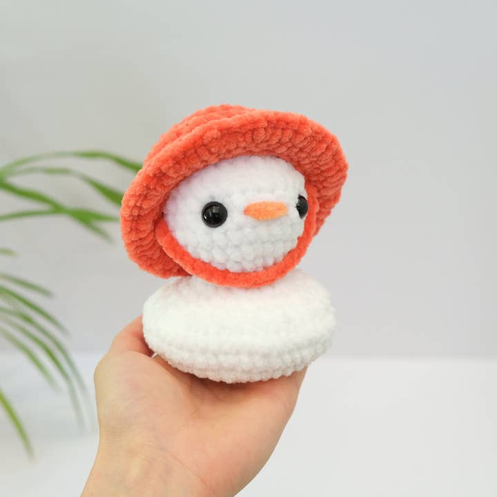 Anh2 LTD – wholesale Keychain – Women's – Crochet Mallard, Pekin, Duckling, Crochet Amigurumi Plushie1