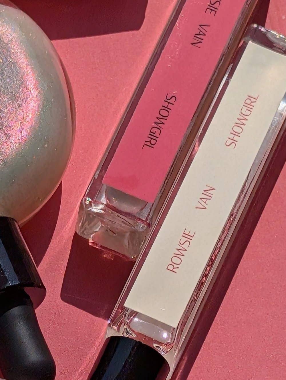 ROWSIE VAIN - Wholesale Roll-On Fragrance - SHOWGIRL PERFUME OIL ROLLER WAND (10ml) 6