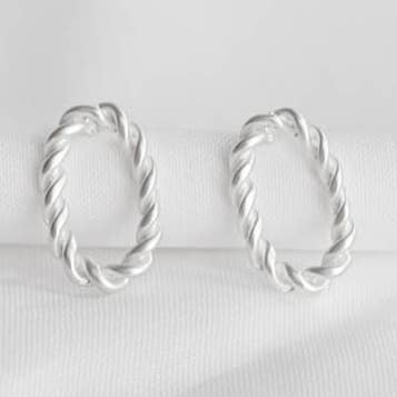 MY PRINCESS Ohrstecker Erika | matt silber oval für den Großhandel von My Princess