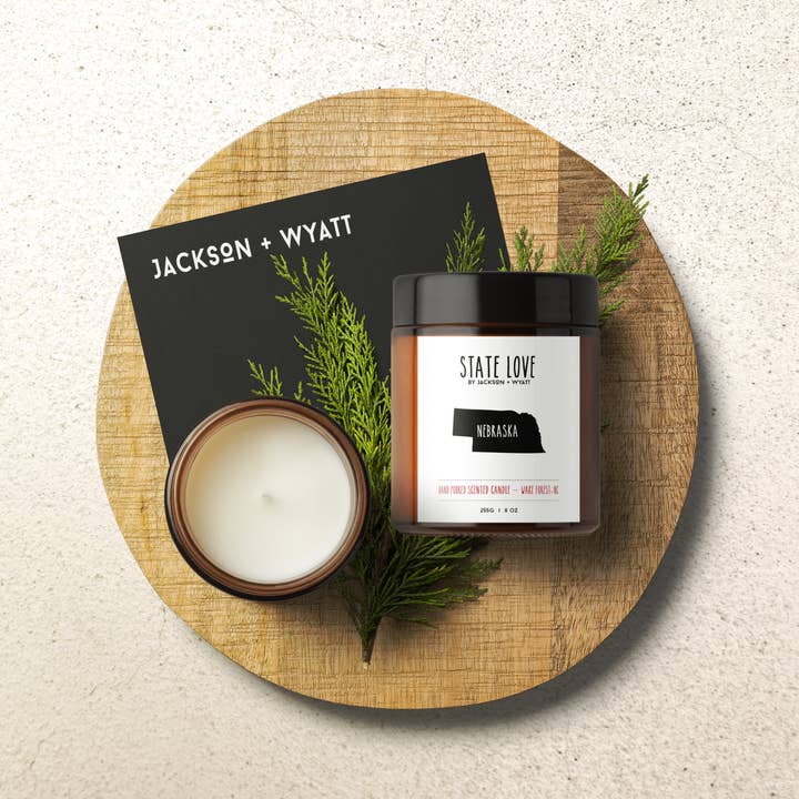 Jackson + Wyatt - Vente Bougie en bocal - Bougie parfumée Nebraska versée à la main1