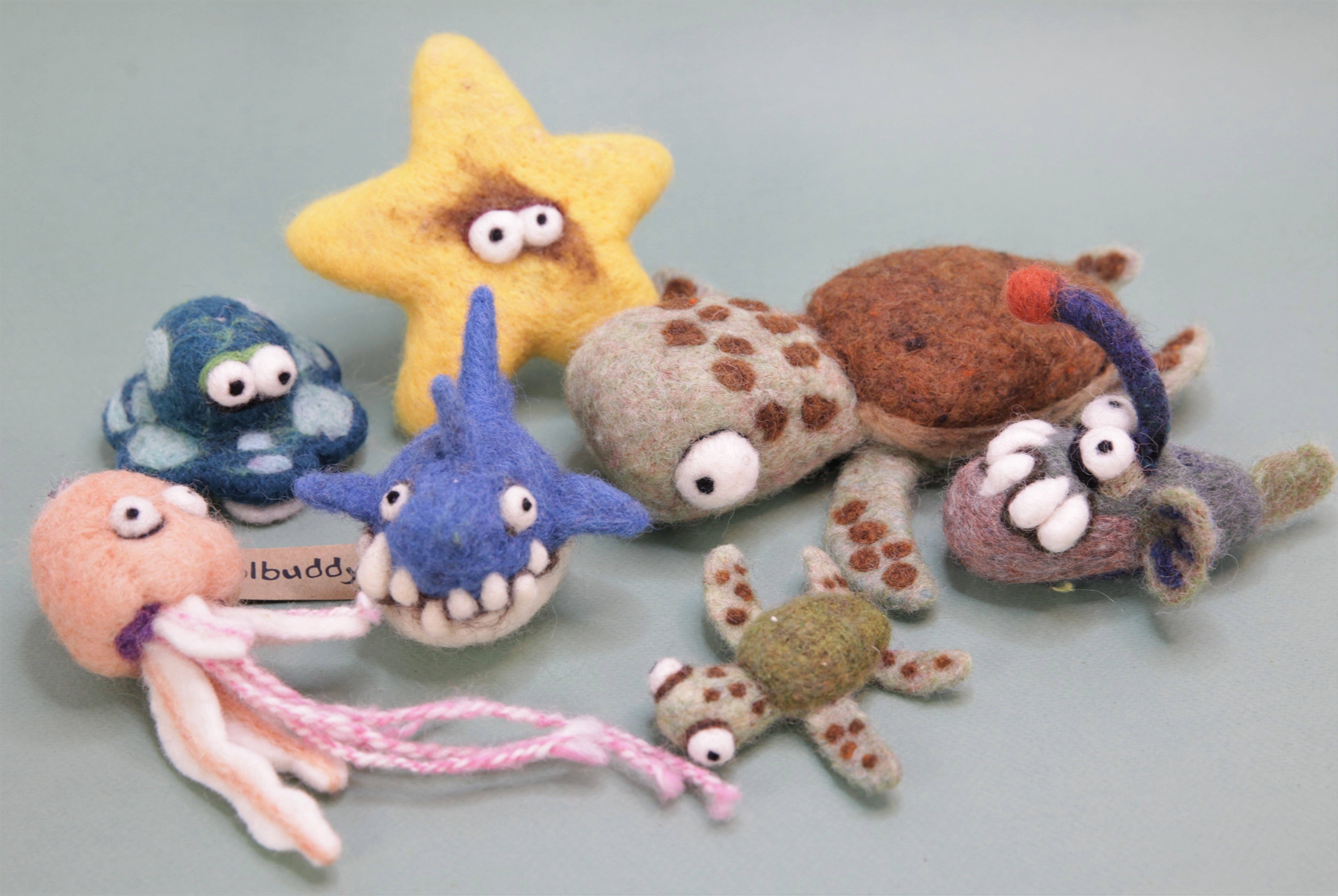 Woolbuddy – wholesale DIY craft kit – DIY Needle Felting Sea Collection Kit – Make 6 Ocean Friends1