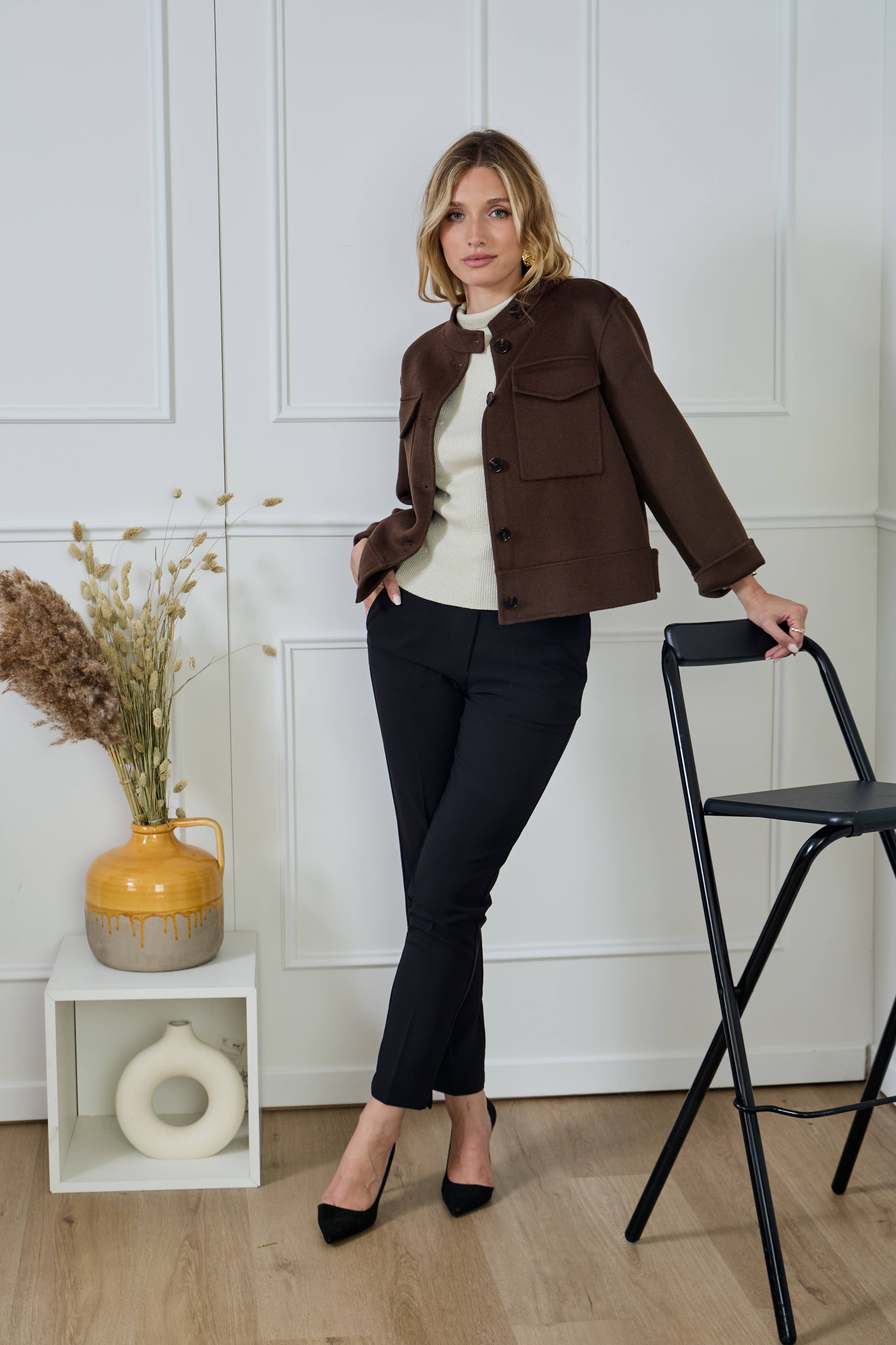 LULUMARY – wholesale Coat – Women’s – Short coat V32720