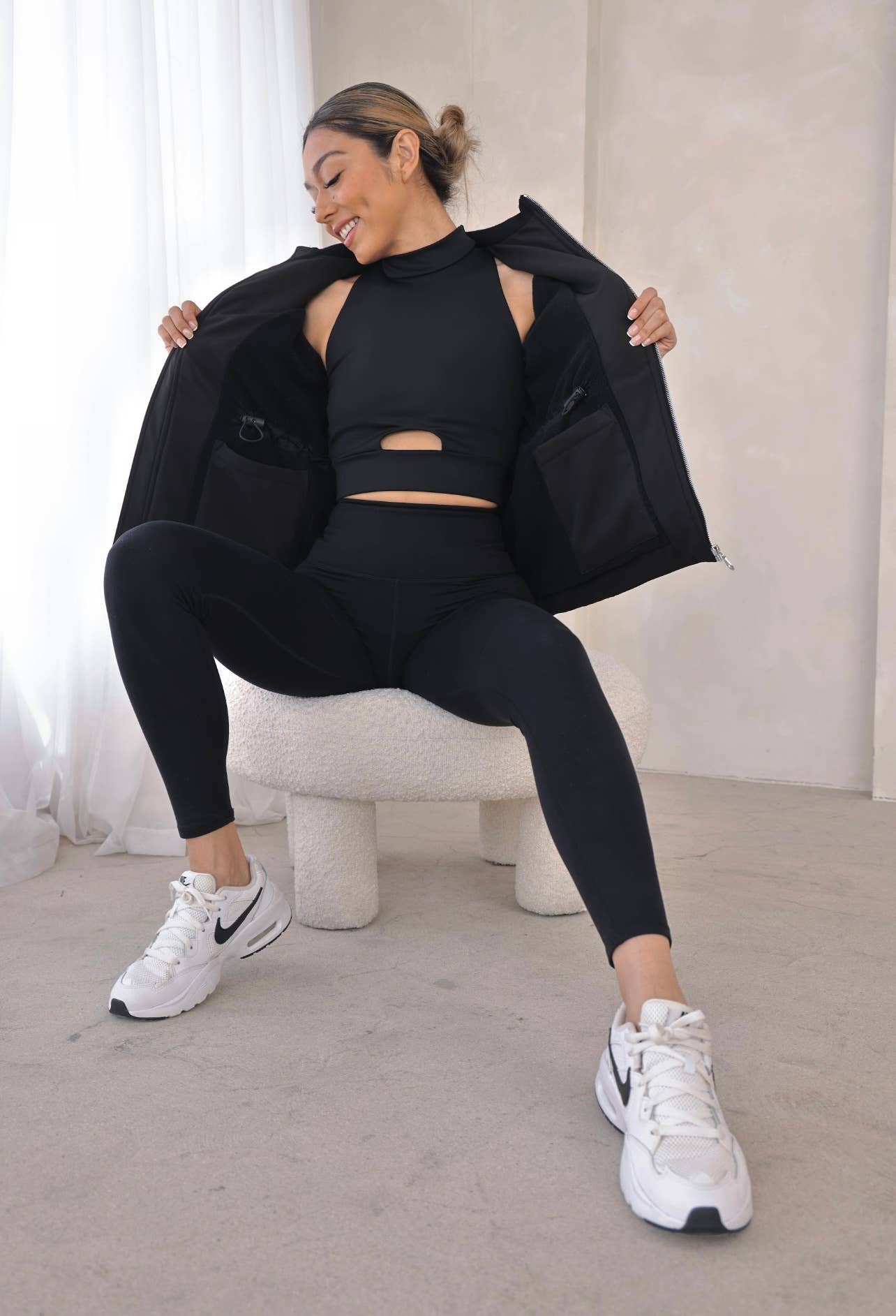 MODRN STUDIO - Wholesale Raincoat - Women's - Fleece Lined Rain Jacket 2