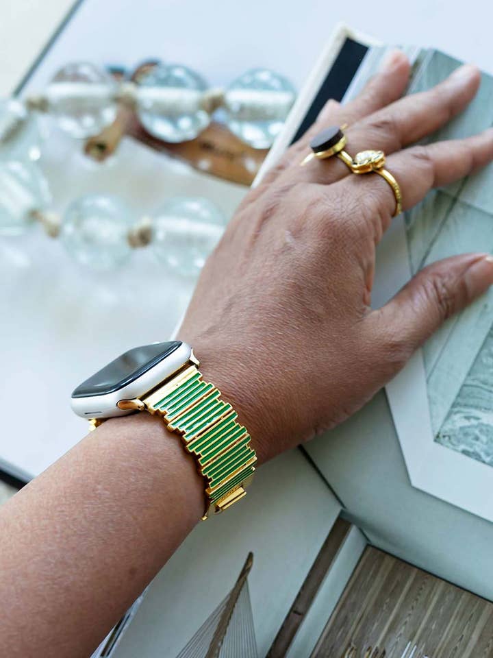 Eternity - Majestic Green for wholesale by Maujh