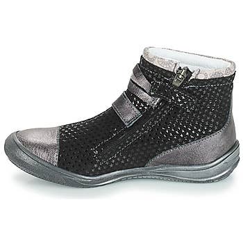   ROCHELLE for wholesale on Faire3