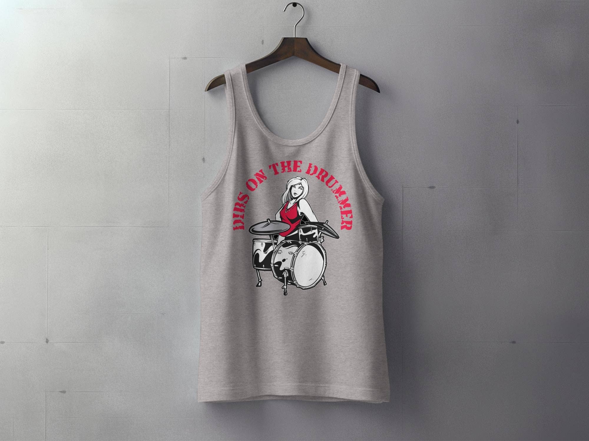 FreakyTeeFactory – Großhandel T-Shirt mit Siebdruck – Damen – Schlagzeuger-T-Shirt, Damen-Rockband-T-Shirt, Hemd für weibliche Schlagzeuger, lässiges Schlagzeug-Grafiktop, Geschenk für Musikliebhaber12