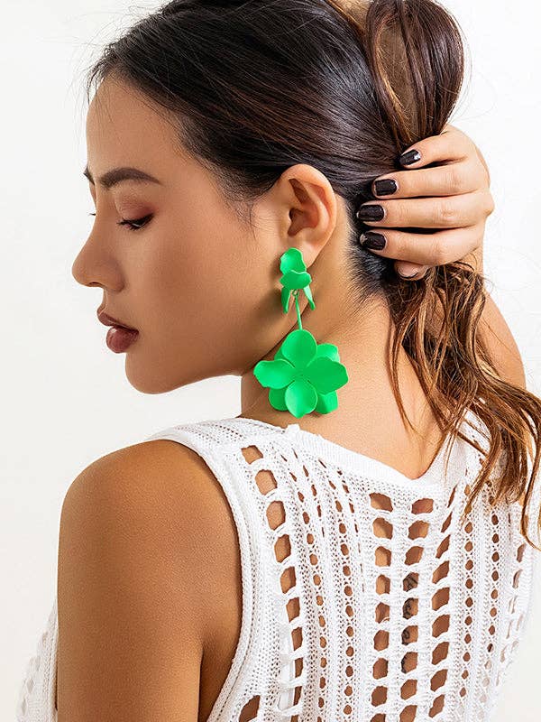 VividLux - Wholesale Dangle Earrings - Flower Shape Drop Earrings Earrings Accessories25